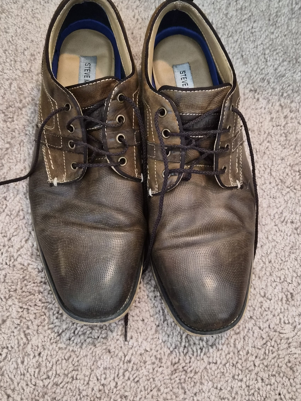 Steve Madden Men’s Textured Brown Lace-Up Oxfords